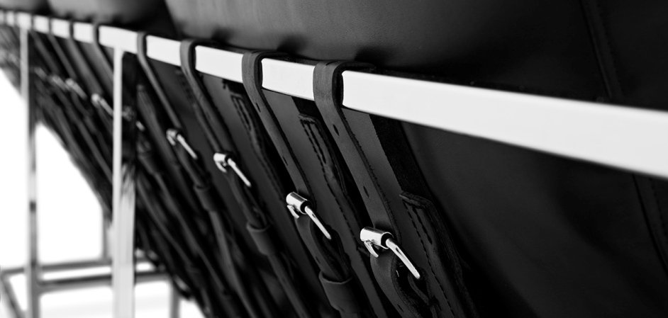 Диван Black Calfskin Sofa - фото №3