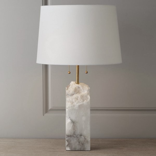 Настольная лампа Regina Andrew Raw Alabaster Lamp Белый Мрамор Bianco в Санкт-петербурге | Loft Concept 