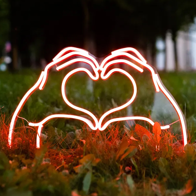 Неоновая лампа Heart Hands Neon Lamp Красный Прозрачный в Санкт-петербурге | Loft Concept 