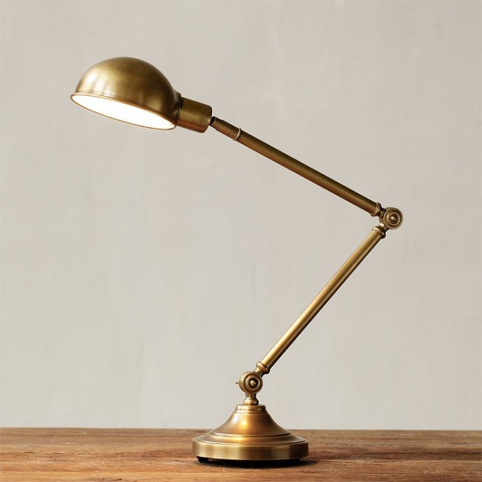 Настольная лампа Brass Vintage Loft Table Lamp Латунь в Санкт-петербурге | Loft Concept 