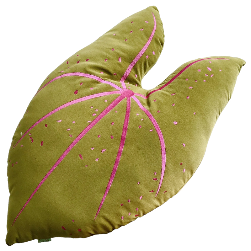 Декоративная подушка Botanical Cushion Caladium Зеленый смок Розовый в Санкт-петербурге | Loft Concept 