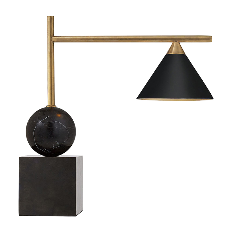 Настольная лампа CLEO DESK LAMP Black Черный Латунь в Санкт-петербурге | Loft Concept 