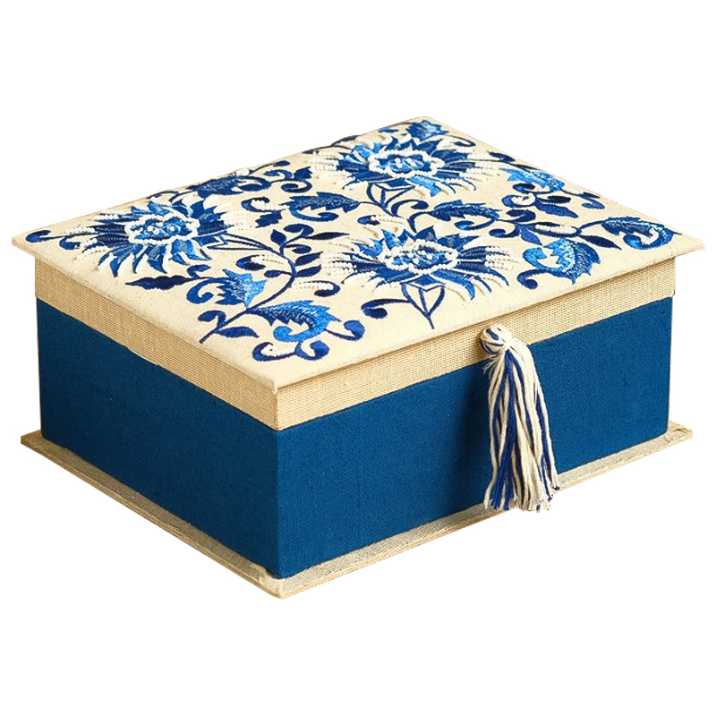 Шкатулка с вышивкой Blue Flowers Beads Embroidery Box Бежевый Синий Голубой в Санкт-петербурге | Loft Concept 