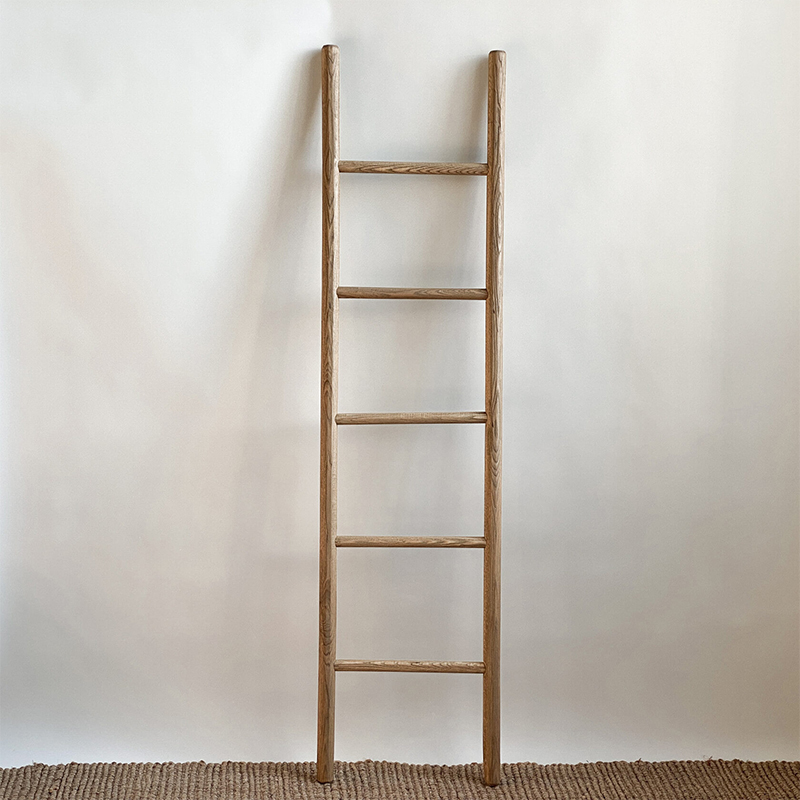 Лестница-вешалка Kenji Hanger Ladder Древесина в Санкт-петербурге | Loft Concept 