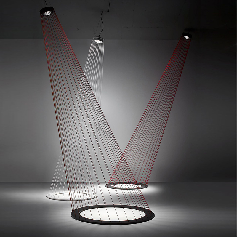 Люстра Ray Light Threads Object Lighting Красный Черный в Санкт-петербурге | Loft Concept 