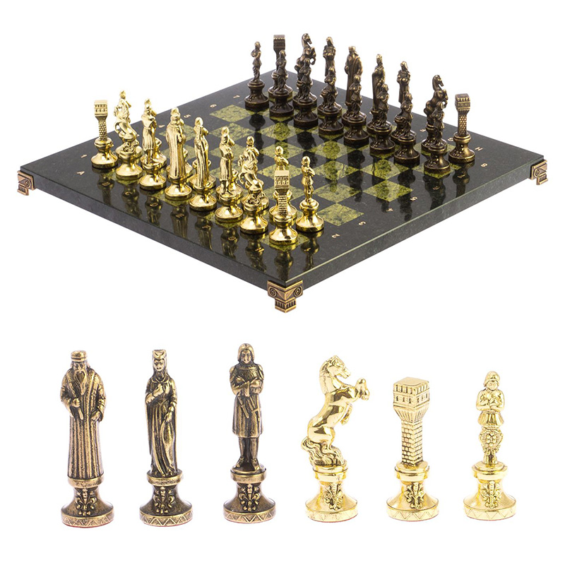 Шахматы Ренессанс из бронзы с доской из натурального камня Змеевик Decorative Thematic Chess  Золотой Бронза Черный Зеленый в Санкт-петербурге | Loft Concept 