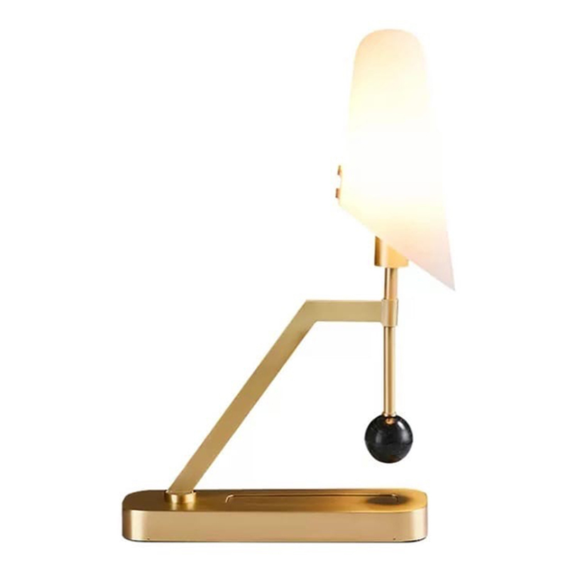 Настольная лампа Gold table lamp with stone Золотой Белый в Санкт-петербурге | Loft Concept 