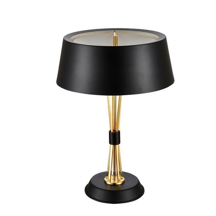 Настольная лампа MILES TABLE LAMP Delightful Глянцевое золото Черный Белый в Санкт-петербурге | Loft Concept 