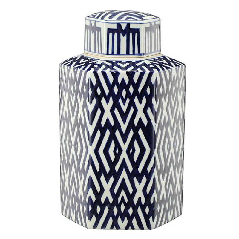 Ваза с крышкой и графическим узором в сине-белых цветах Blue & White Ornament Белый Синий Ваза с крышкой и графическим узором в сине-белых цветах Blue & White Ornament Белый Синий в Санкт-петербурге | Loft Concept