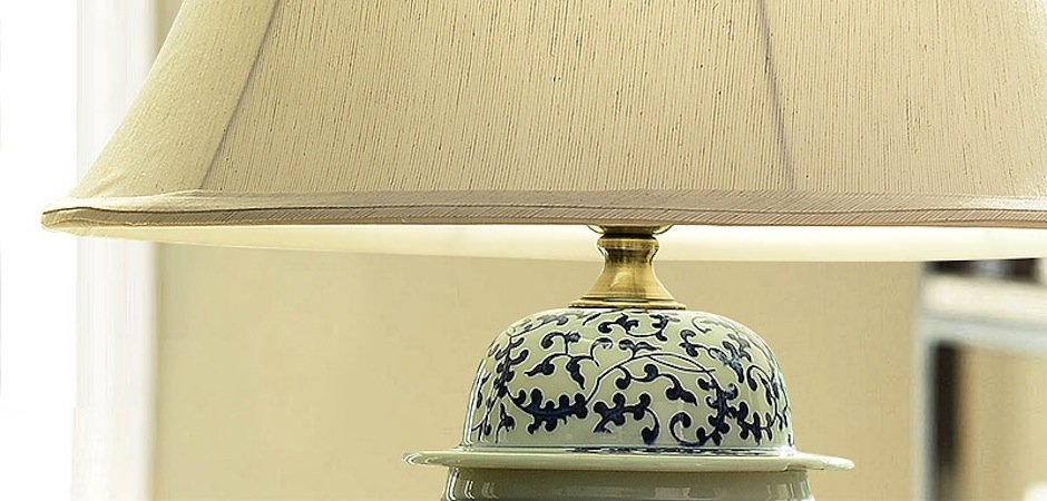 Настольная керамическая лампа с узором Kelly - Loft-Concept в Санкт-петербурге