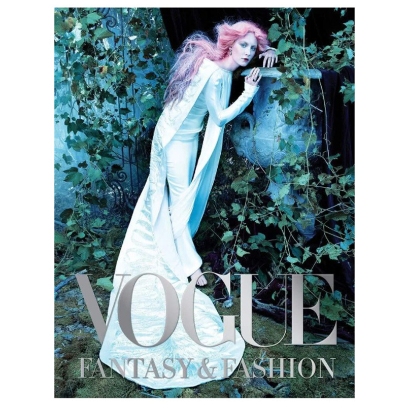 Книга Vogue Fantasy & Fashion photography book  в Санкт-петербурге | Loft Concept 