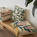 Подушка декоративная зеленого цвета с геометрическим рисунком Divine Abstractions варинант исполнения - 5 | Loft Concept в Санкт-петербурге