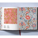 Подарочная  Книга для дизайнеров The Book of Printed Fabrics. 16th - today XXL варинант исполнения - 8 | Loft Concept в Санкт-петербурге