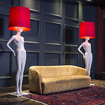 Лампа MANNEQUIN LAMP с абажуром созерцание силуэта варинант исполнения - 2 | Loft Concept в Санкт-петербурге