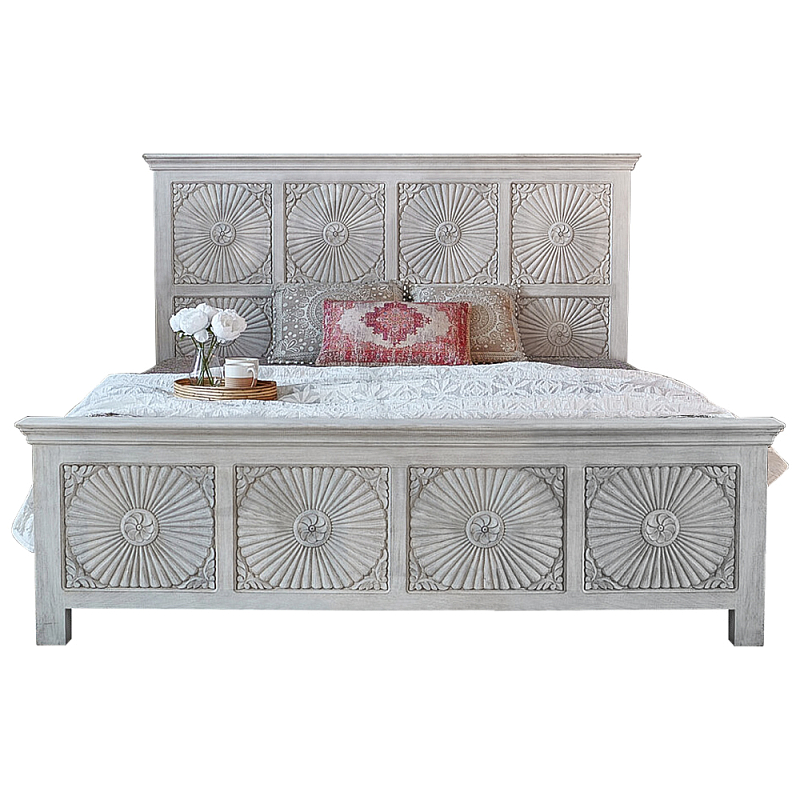 Двуспальная кровать из массива манго с резьбой Olan Grey Mango Bed Светло-бежевый в Санкт-петербурге | Loft Concept 