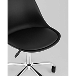 Офисный стул на металлическом основании EGGERY Black пластик варинант исполнения - 2 | Loft Concept в Санкт-петербурге