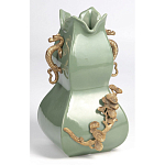 Ваза зеленого цвета из фарфора с бронзовыми ручками в виде драконов и рельефным цветочным декором Eden Garden porcelain and bronze варинант исполнения - 2 | Loft Concept в Санкт-петербурге