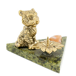 Подсвечник с фигуркой тигра из бронзы и натурального камня змеевик Stone Candlestick варинант исполнения - 1 | Loft Concept в Санкт-петербурге