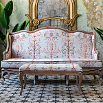 Банкетка из массива бука бежевая с растительным орнаментом Raffael Beige Floral Banquette варинант исполнения - 4 | Loft Concept в Санкт-петербурге