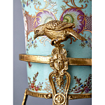 Ваза из голубого фарфора с рисунком птиц и цветов и декоративными элементами Blue Garden варинант исполнения - 11 | Loft Concept в Санкт-петербурге