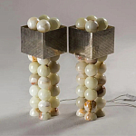 Настольная лампа с основанием из 24 выточенных сферических камней Through Stone варинант исполнения - 3 | Loft Concept в Санкт-петербурге