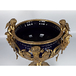 Чаша темно-синего цвета с фигурками ангелов и рельефным декором Eden Garden porcelain and bronze варинант исполнения - 8 | Loft Concept в Санкт-петербурге