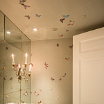 Обои ручная роспись Butterflies Icarus on Rose Shadow metallic silk варинант исполнения - 1 | Loft Concept в Санкт-петербурге