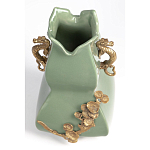 Ваза зеленого цвета из фарфора с бронзовыми ручками в виде драконов и рельефным цветочным декором Eden Garden porcelain and bronze варинант исполнения - 6 | Loft Concept в Санкт-петербурге