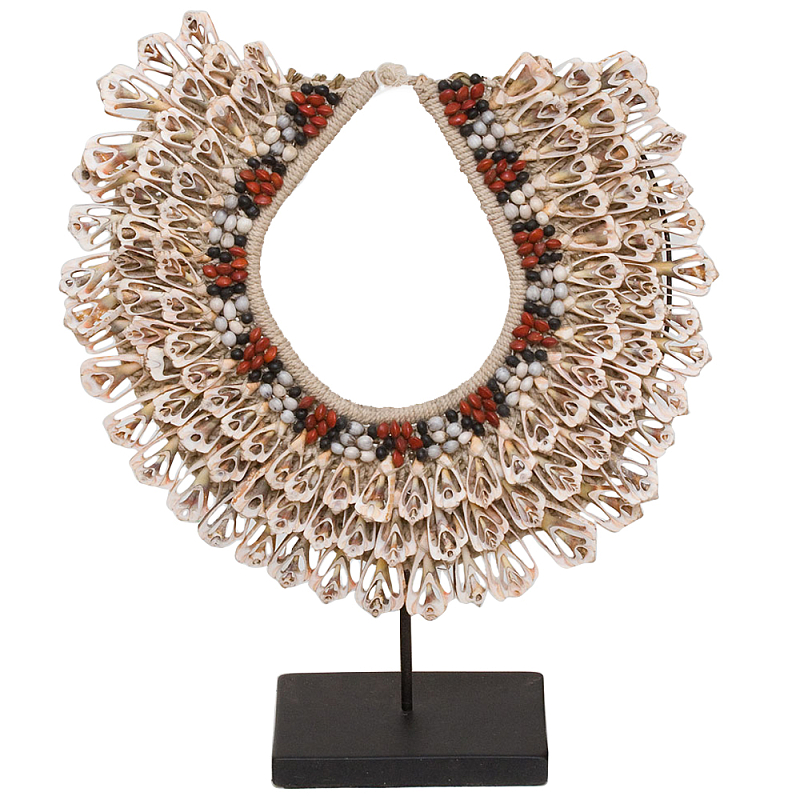 Этническое ожерелье из ракушек на подставке Ethnic Necklace Lacy Shells Beige Бежевый Красный Черный Белый в Санкт-петербурге | Loft Concept 