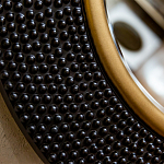 Зеркало в черной фактурной раме с золотым кантом Summon the Light варинант исполнения - 2 | Loft Concept в Санкт-петербурге