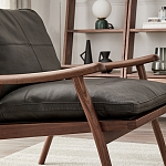 Кресло c каркасом из массива дерева и мягкой кожаной обивкой Walnut Armchair варинант исполнения - 6 | Loft Concept в Санкт-петербурге