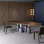 Обеденный стол деревянный с разноцветными фигурными ножками Cop варинант исполнения - 2 | Loft Concept в Санкт-петербурге