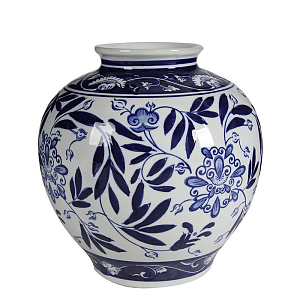 Ваза округлой формы с бело-синим цветочным орнаментом Blue & White Ornament
