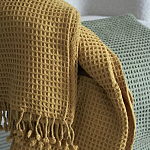 Плед из шерсти цвета охры с бахарамой Waffle Comfort варинант исполнения - 5 | Loft Concept в Санкт-петербурге