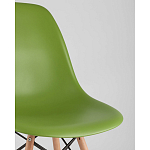 Пластиковый стул на ножках из массива бука Eames Green варинант исполнения - 2 | Loft Concept в Санкт-петербурге