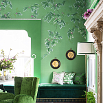 Обои ручная роспись Silk Tree Colourway SC-92 on Emerald Green dyed silk варинант исполнения - 2 | Loft Concept в Санкт-петербурге