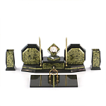 Настольный письменный набор из змеевика с часами и таблетницей Successful Leader варинант исполнения - 1 | Loft Concept в Санкт-петербурге