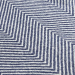 Плед из шерсти мериноса темно-синего цвета 130×180 см Indigo Waves варинант исполнения - 2 | Loft Concept в Санкт-петербурге