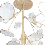 Потолочный светильник с золотыми ветвями и белыми лепестками на круглом рельефном основании Wintery flovers варинант исполнения - 2 | Loft Concept в Санкт-петербурге