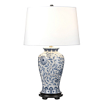 Настольная лампа с керамическим основанием в белом цвете с синим цветочным орнаментом на темной деревянной подставке и тканевым абажуром Elstead Lighting варинант исполнения - 1 | Loft Concept в Санкт-петербурге