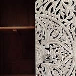 Шкаф с орнаментом ручная резьба из дерева Indian Antique Furniture  варинант исполнения - 3 | Loft Concept в Санкт-петербурге