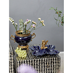 Ваза темно-синяя фарфоровая на бронзовой подставке с ажурным ободком и изогнутыми ручками Eden Garden варинант исполнения - 6 | Loft Concept в Санкт-петербурге