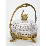 Конфетница из прозрачного рельефного стекла с ручкой и фигуркой лебедя Eden Garden варинант исполнения - 3 | Loft Concept в Санкт-петербурге