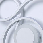 Бра белого цвета с изогнутыми световыми линиями и круглым основанием Luke Lampco Tracer Lamp варинант исполнения - 5 | Loft Concept в Санкт-петербурге