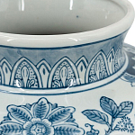 Ваза округлой формы белого цвета с синим растительным узором Blue & White Ornament  варинант исполнения - 3 | Loft Concept в Санкт-петербурге