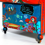 Кресло "Умный Умник" Rick and Morty graffiti chair натуральная кожа  варинант исполнения - 8 | Loft Concept в Санкт-петербурге