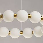 Люстра круглая с матовыми белыми шарами PEARLS Suspension варинант исполнения - 4 | Loft Concept в Санкт-петербурге