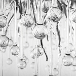 Люстра подвесная с прозрачными стеклянными подвесками в форме капель Диаметр 80 см Droplet Chandelier варинант исполнения - 9 | Loft Concept в Санкт-петербурге