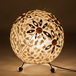 Настольная лампа из перламутра на металлическом каркасе Indonesian Ball варинант исполнения - 4 | Loft Concept в Санкт-петербурге