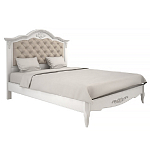 Кровать белая из массива бука с основанием и мягким изголовьем в стиле прованс White Provence варинант исполнения - 1 | Loft Concept в Санкт-петербурге